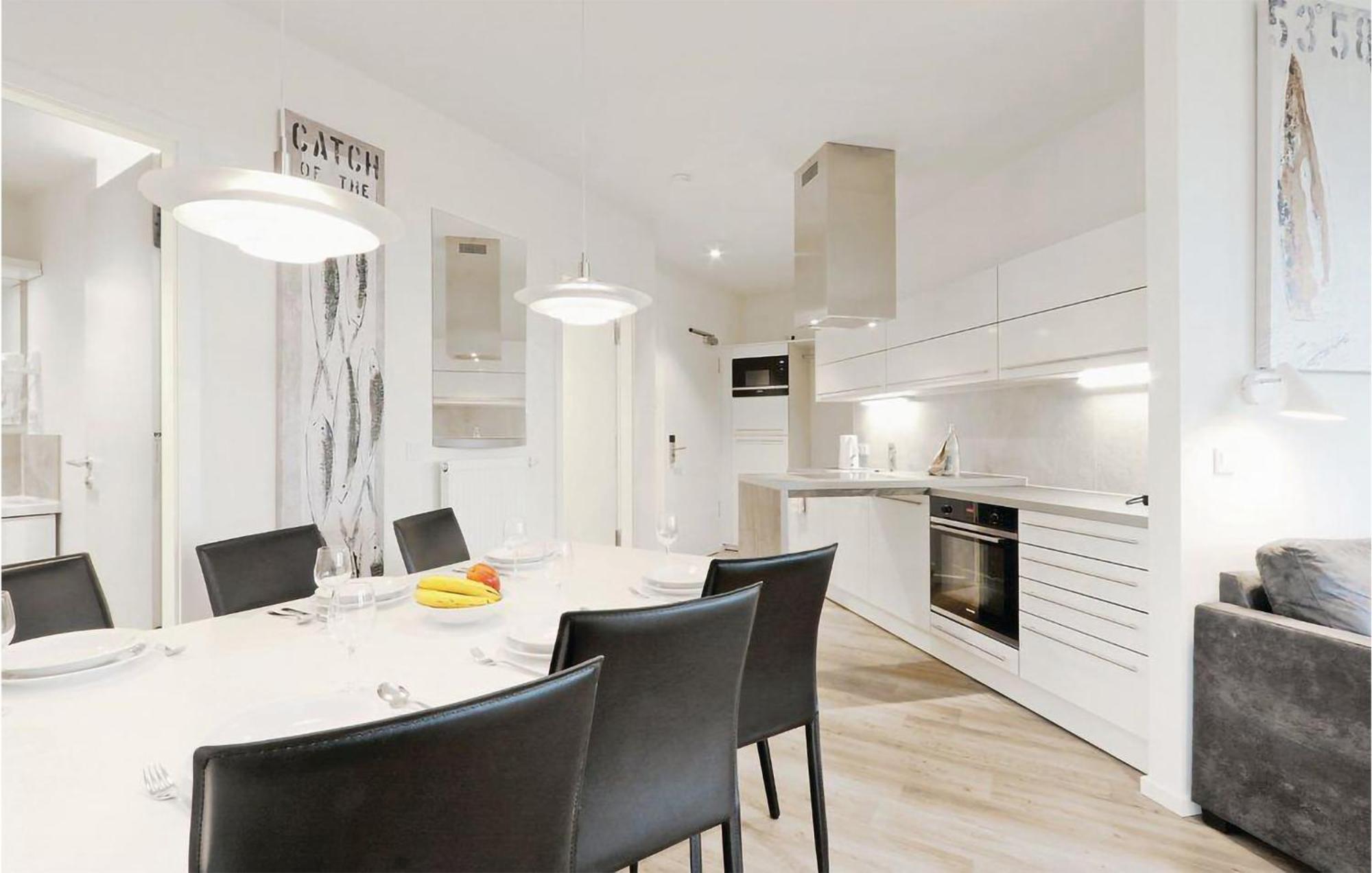Lovely Apartment In Luebeck Travemuende With Sauna Exterior photo